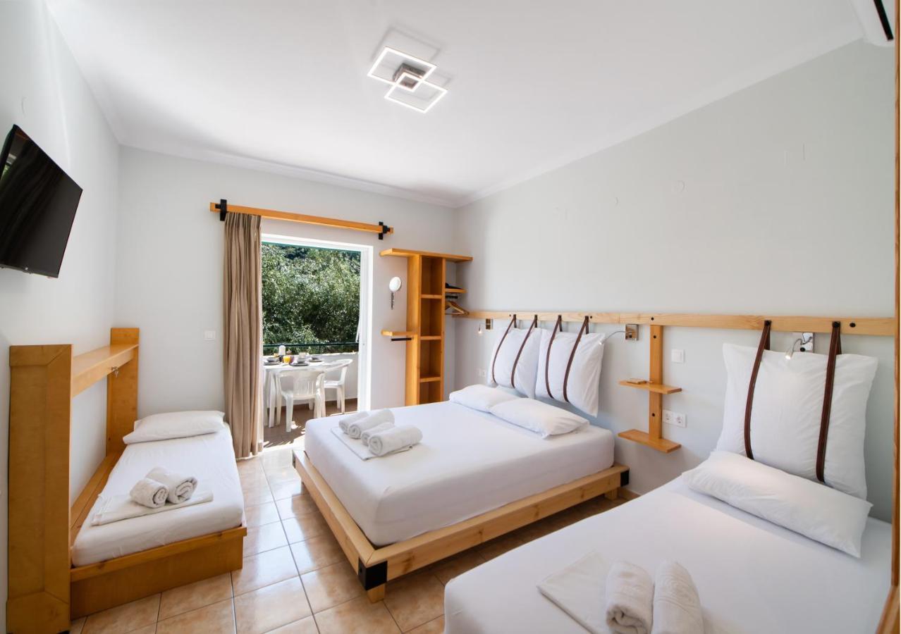 Nikolas Studios Áyios Nikítas Extérieur photo