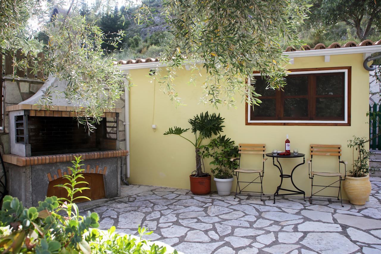 Nikolas Studios Áyios Nikítas Extérieur photo